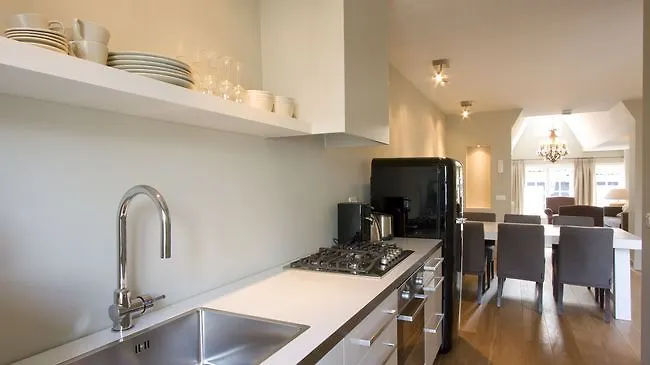 Short Stay Group Central Vip Apartments アムステルダム オランダ